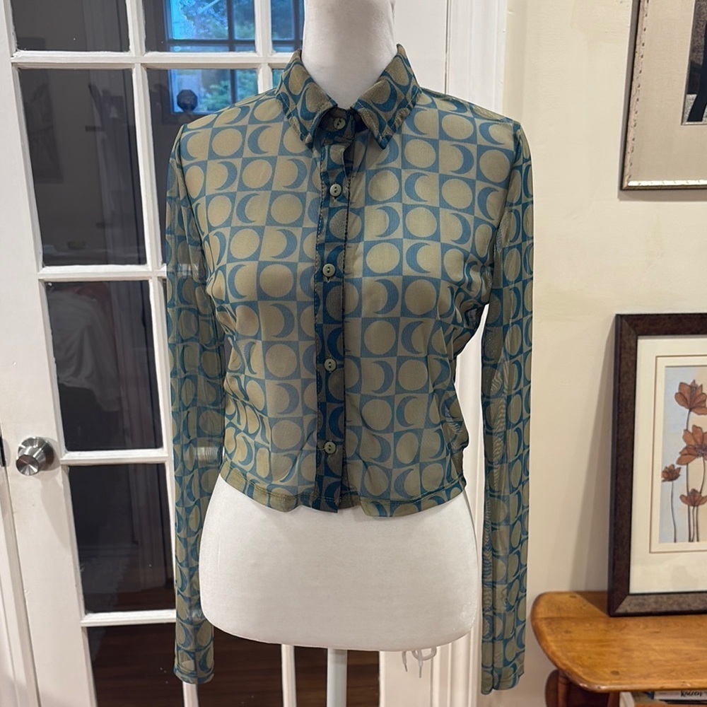 Pull & Bear Geometric Patterned Sheer Button-Up Top. Green & blue. Size M